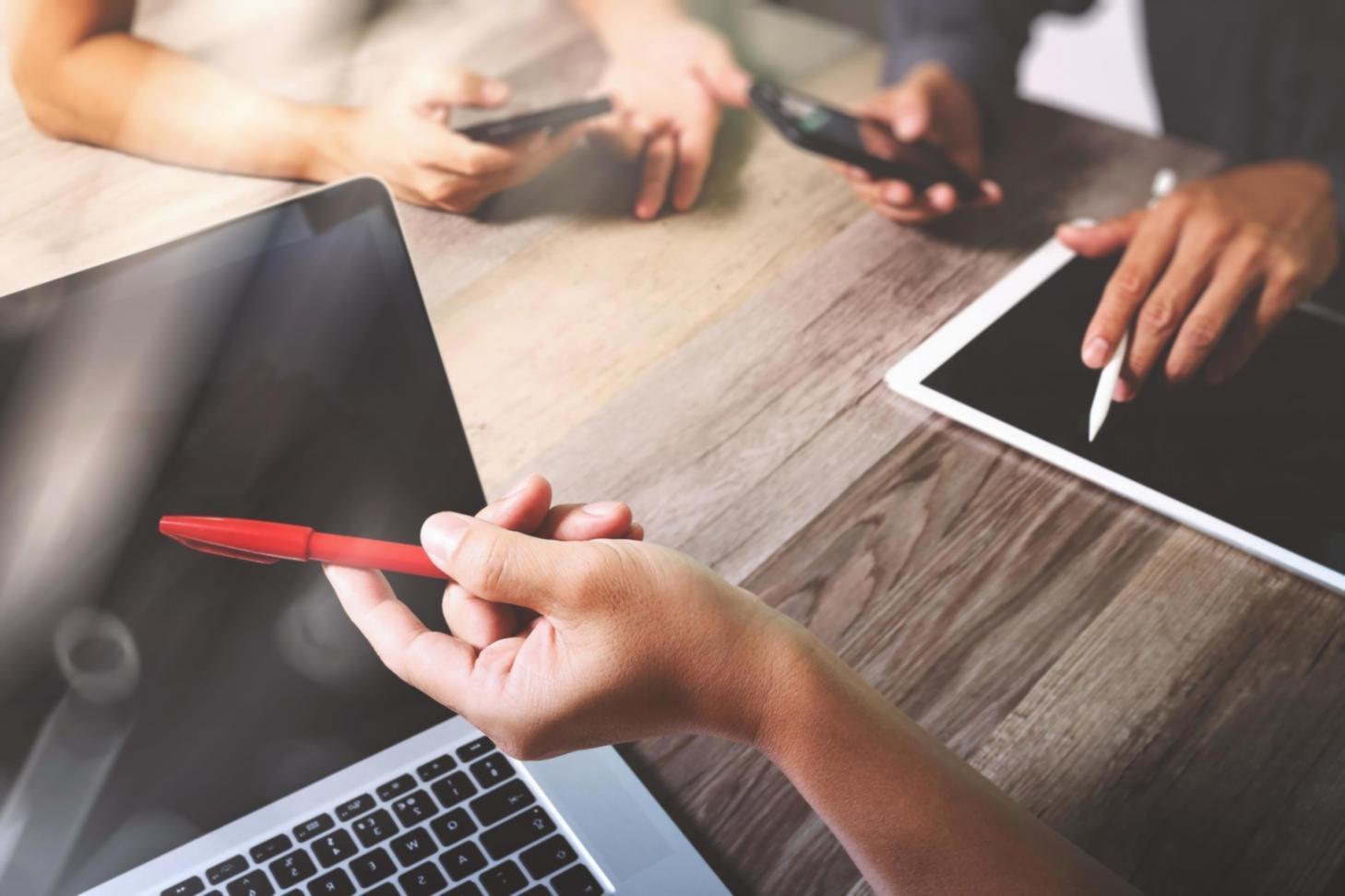 Android app testing across devices